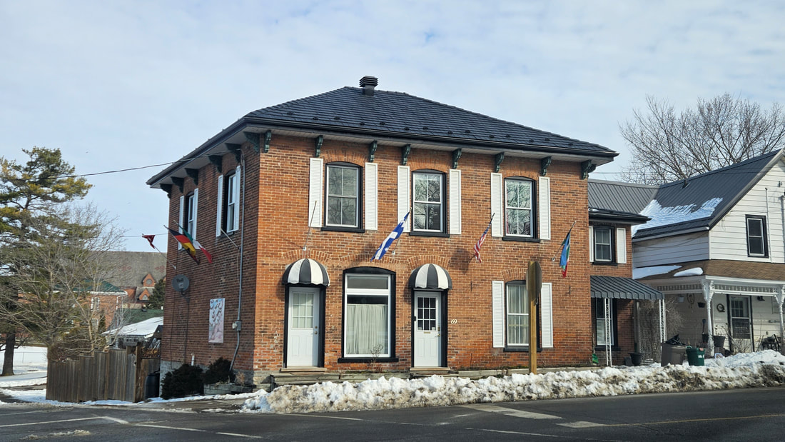 Cedar Creek Shake metal shingle roof in Ebony