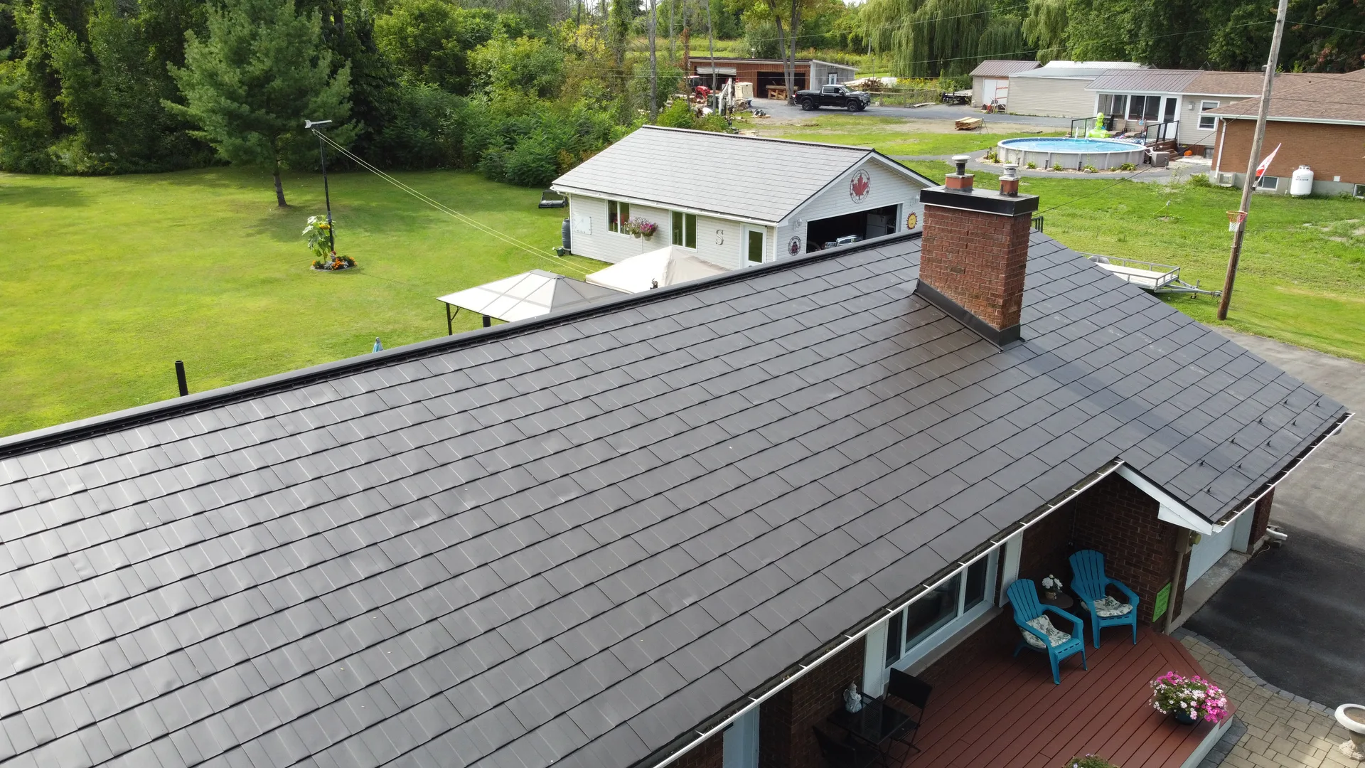 Completed Ideal Wakefield Bridge metal shingle roof on an Ottawa-area home